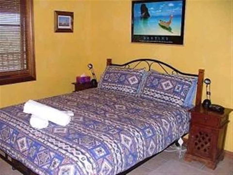 Lantauanan - Accommodation Brisbane 3