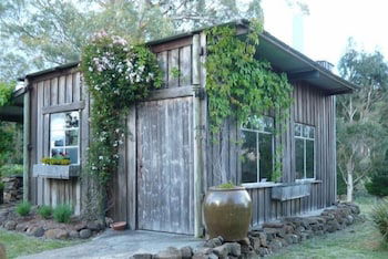 Heimat Chalets - Accommodation Brisbane 1