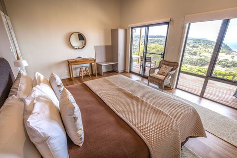 Sea Dragon Lodge & Villas - Accommodation Brisbane 4