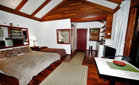 The Black Cockatoo Nannup - Accommodation Brisbane 3