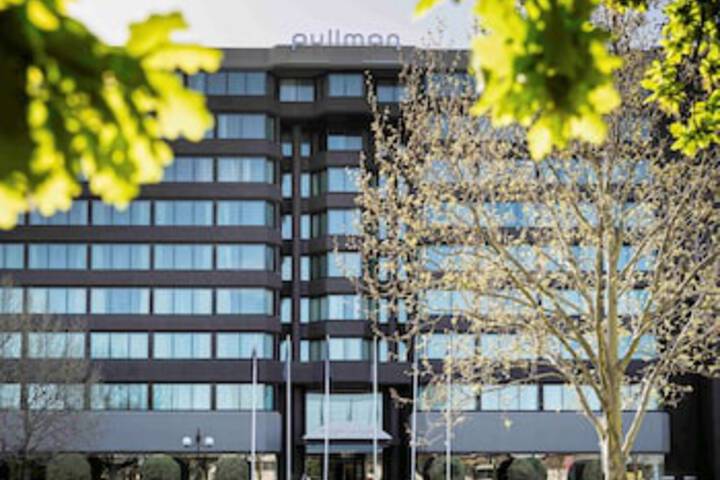 Melbourne VIC Accommodation Brisbane