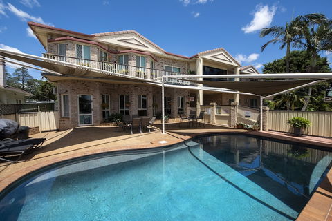 Highlander Motor Inn & Apartments - Accommodation Brisbane 1