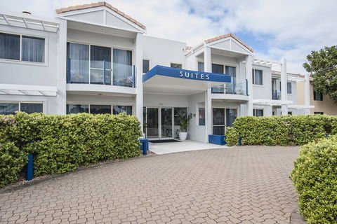 The Marina Hotel - Accommodation Brisbane 5