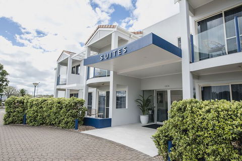 The Marina Hotel - Accommodation Brisbane 6