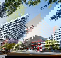 H on Smith Hotel - Accommodation Brisbane