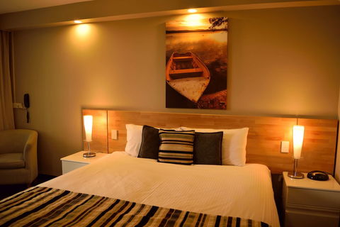 Motel 98 - Accommodation Brisbane 6