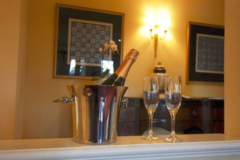 Woodman Estate - Luxury Country House Restaurant & Spa - Accommodation Brisbane 4