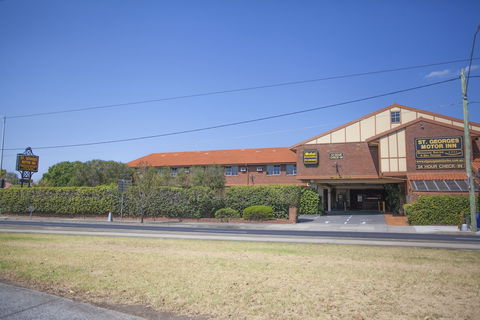 St Georges Motor Inn - Accommodation Brisbane 1