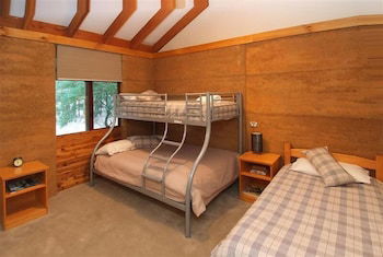 Woodstone Cottages - Accommodation Brisbane 5