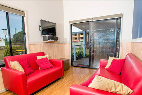 Reflections Holiday Parks Hawks Nest - Accommodation Brisbane 6