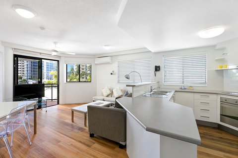 Caribbean Resort - Accommodation Brisbane 3