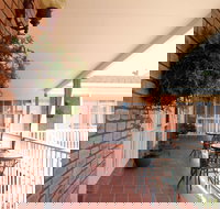 Summerhill Motor Inn - Adult Only - Accommodation Brisbane