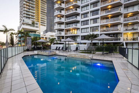 South Pacific Plaza - Accommodation Brisbane 4