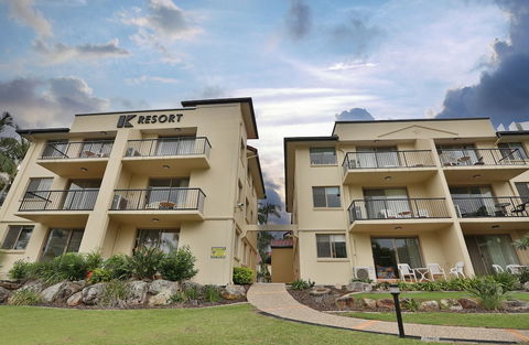 K Resort - Accommodation Brisbane 0