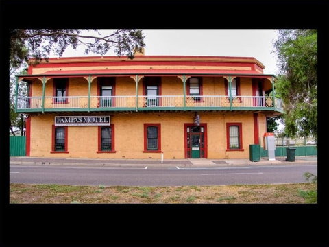 Pampas Motel - Accommodation Brisbane 1