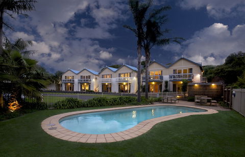 Boathouse Resort Studios & Suites - Accommodation Brisbane 1