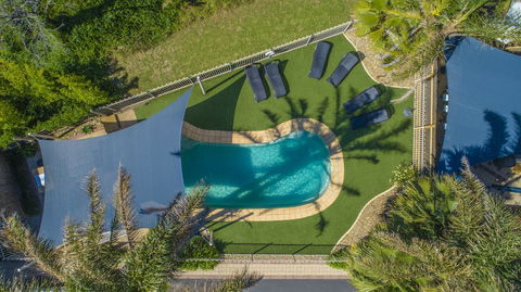 Boathouse Resort Studios & Suites - Accommodation Brisbane 2