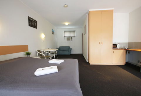 Melaleuca Lodge - Accommodation Brisbane 3