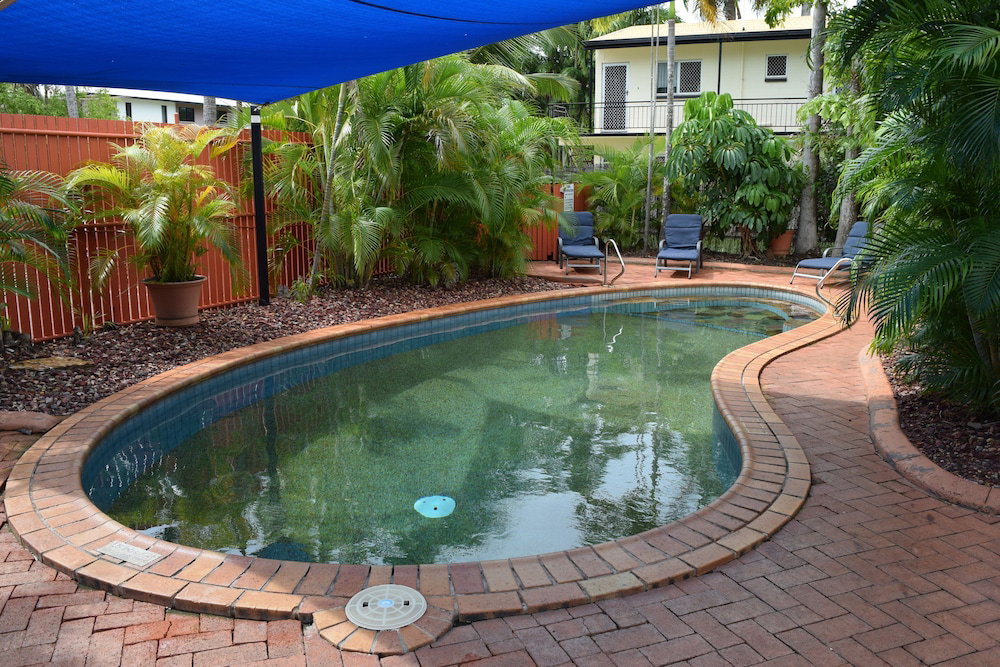 Coconut Grove NT Accommodation Brisbane