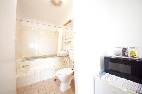 Manly Waves Hotel - Accommodation Brisbane 1