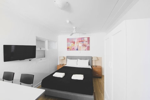 Manly Waves Hotel - Accommodation Brisbane 3