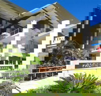 Pacific Marina Apartments - Accommodation Brisbane