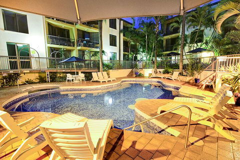 Aussie Resort - Accommodation Brisbane 3