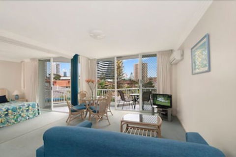 Santa Anne By The Sea - Accommodation Brisbane 5