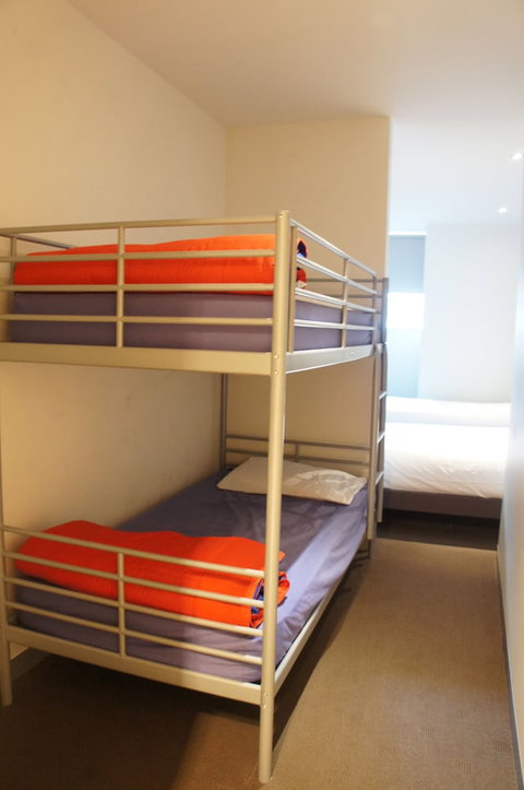 Summer Inn Holiday Apartments - Accommodation Brisbane 6