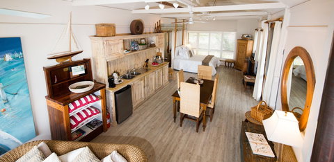 Boathouse - Birks River Retreat - Birks Harbour - Accommodation Brisbane 2