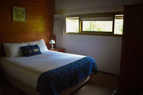 Clarendon Chalets - Accommodation Brisbane 4