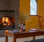 Linger Longer Vineyard Bed  Breakfast - Accommodation Brisbane