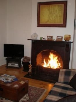 Brown's House Bed And Breakfast - Accommodation Brisbane 2