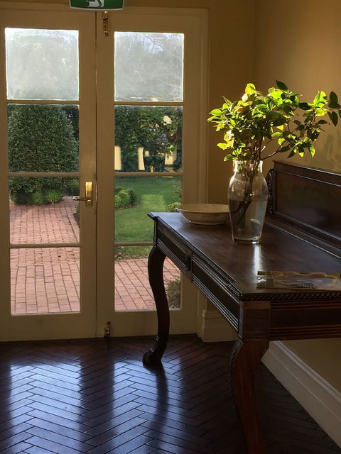 Clydesdale Manor - Accommodation Brisbane 0