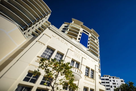 Jack & Newell Holiday Apartments - Accommodation Brisbane 0