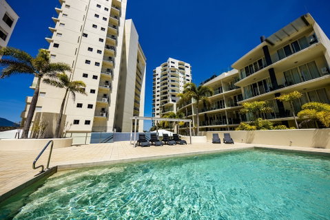 Jack & Newell Holiday Apartments - Accommodation Brisbane 5