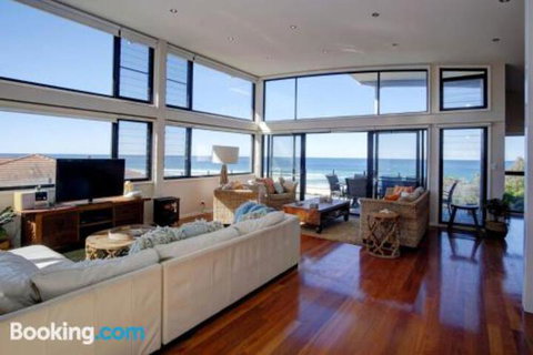 ROCKPOOL (4 Night Min) - Accommodation Brisbane 7