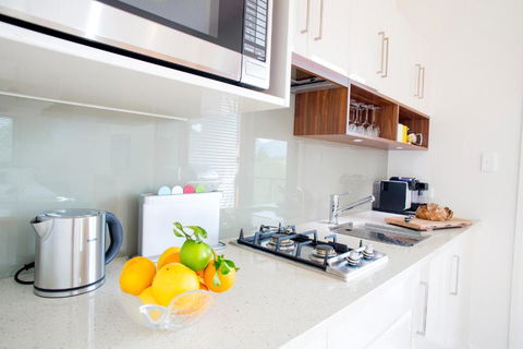 Lilypad Luxury Cabins - Accommodation Brisbane 1