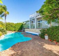 Resort style Home - Accommodation Brisbane