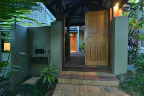 OneLuxe Port Douglas - Accommodation Brisbane 4