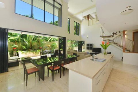 OneLuxe Port Douglas - Accommodation Brisbane 5