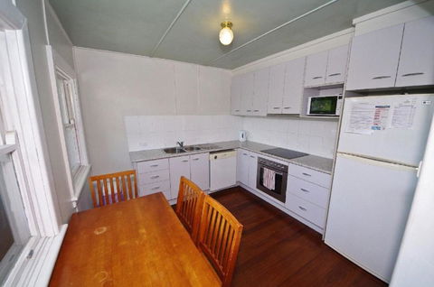 Apollo 2 9 Hodgson Street - Accommodation Brisbane 4