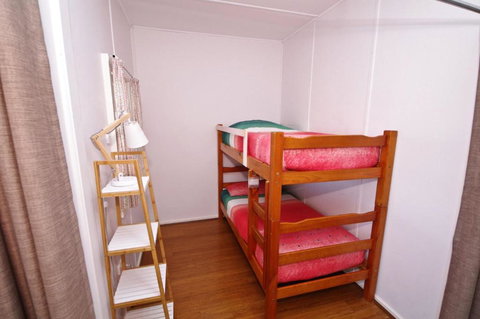 Bella Vista 9 East Street - Accommodation Brisbane 2