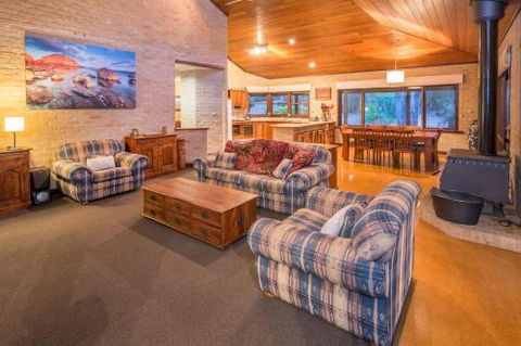 Peppi Pool Delight - Accommodation Brisbane 4