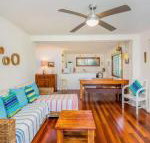 Pacifica 2 Opposite the beach at Brooms Head - Accommodation Brisbane