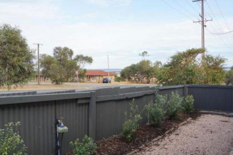 Lincoln Breeze - Accommodation Brisbane 2