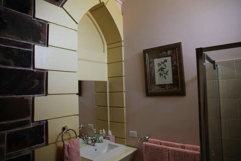 Burra Railway Station Bed & Breakfast - Accommodation Brisbane 6