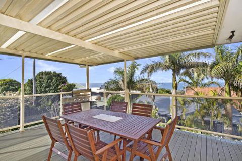 SEAVIEW DREAM Bonny Hills - Accommodation Brisbane 4