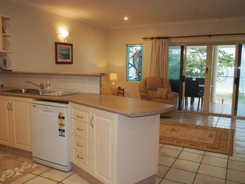 La Riviera - Accommodation Brisbane 5