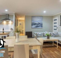 Almost New  Sea  Lake Views - Accommodation Brisbane